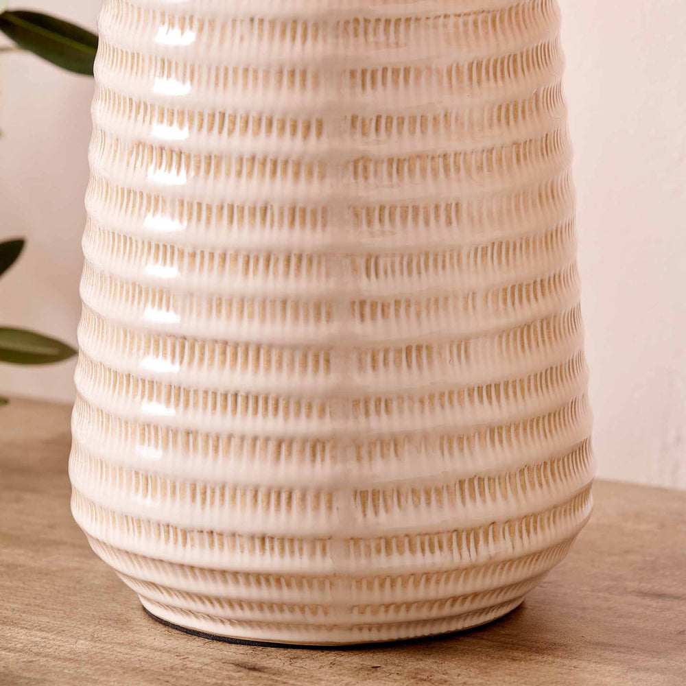 Kia Warm White Scratch Effect Ceramic Table Lamp