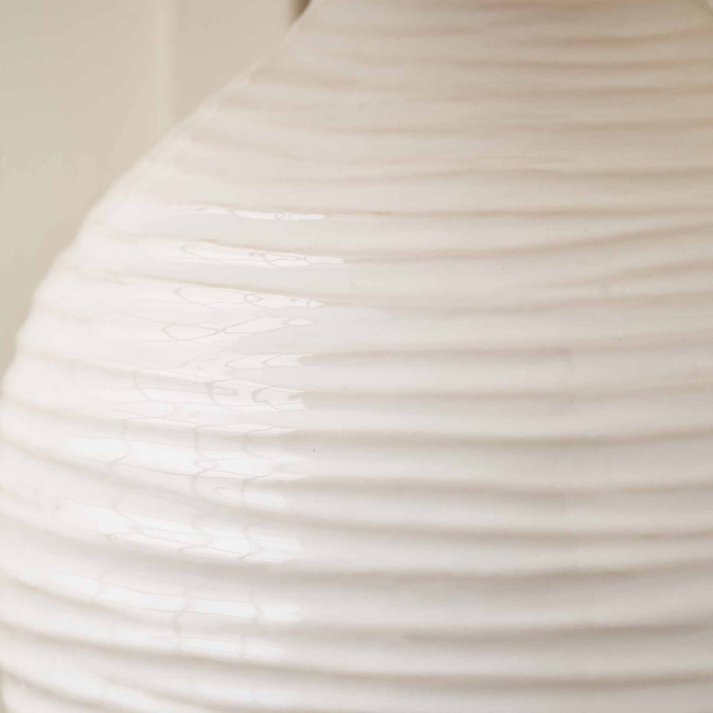 Selene White Grooved Ceramic Table Lamp