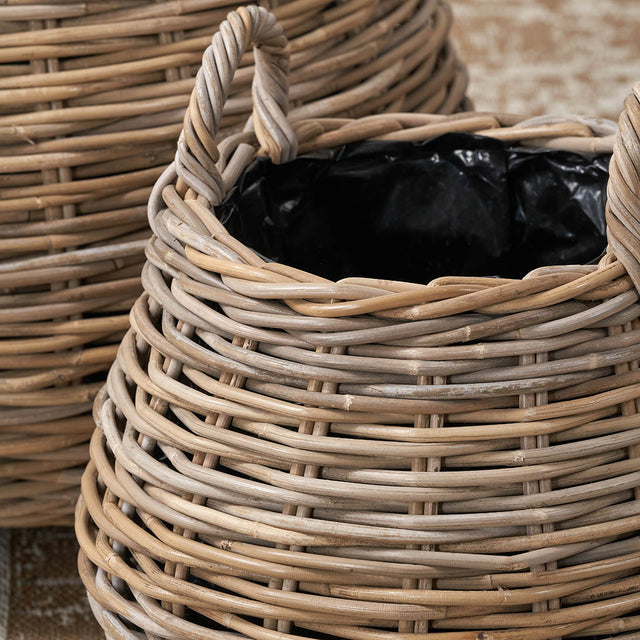 Bayan Indoor Outdoor Grey Kubu Bulbous Basket Planters S/2