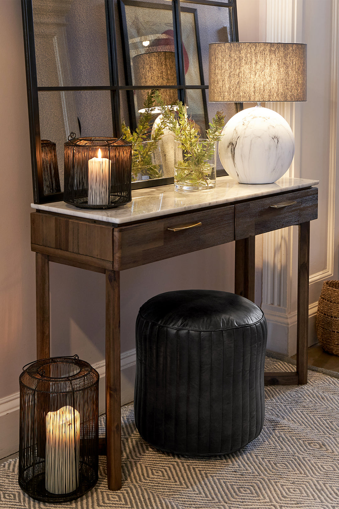 Make Your Hall An Inviting Space | Rūma