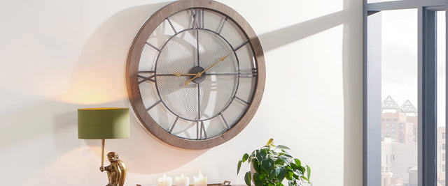 Round Clocks