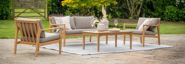 Outdoor lounging set hotsell