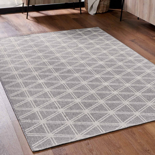 Indoor Outdoor Silver Grey Geometric Design Rug