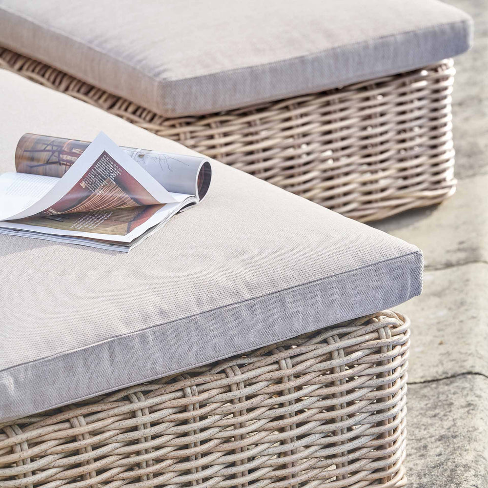 Lago Natural Antique Outdoor Sunlounger