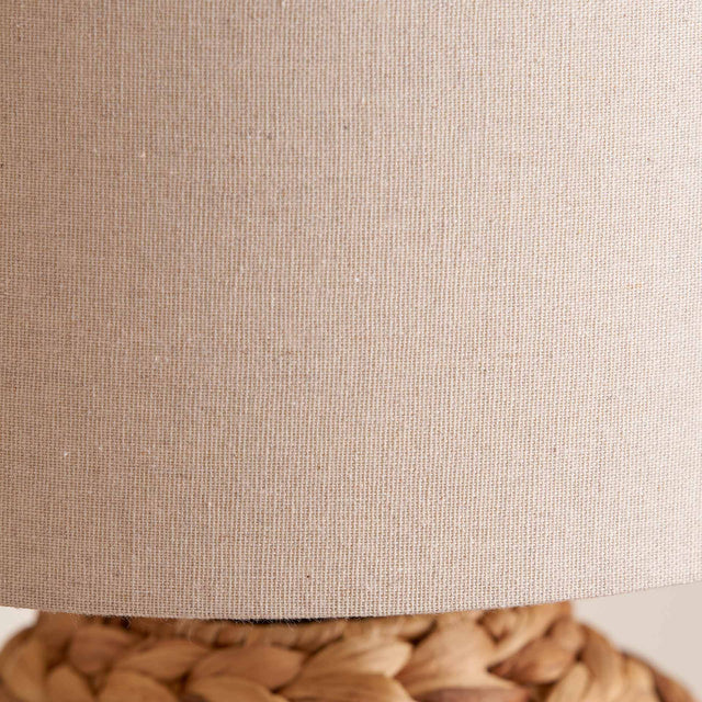 Zada Water Hyacinth Table Lamp