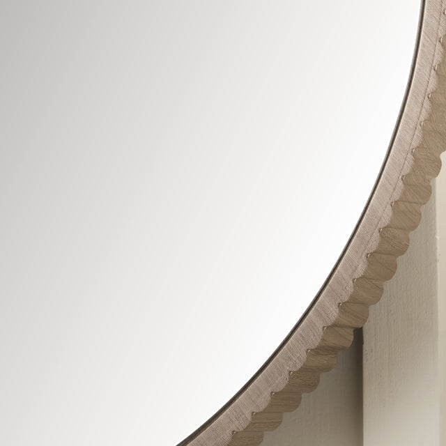 Sonia Natural Oak Textured Edge Round Wall Mirror