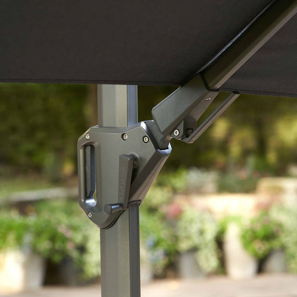 Platinum Glow Challenger Premium Faded Black 3m Square Parasol