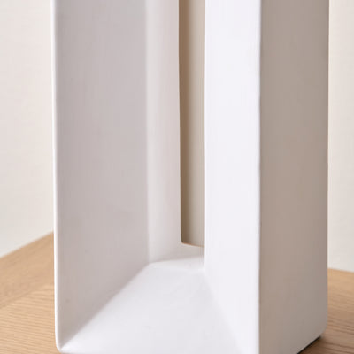 Renga White Ceramic Tall Table Lamp