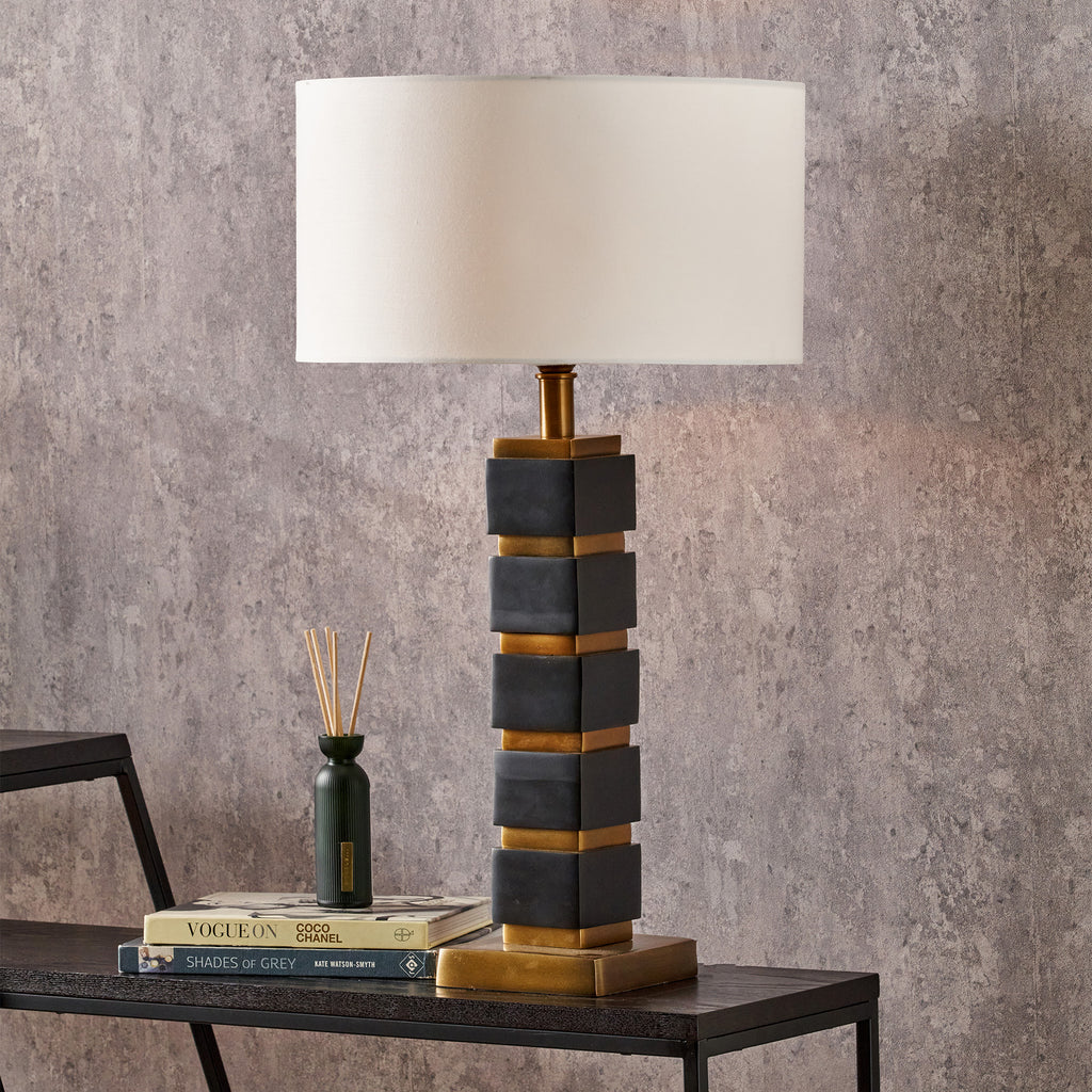 Matt Black Cube Design Table Lamp Base Lighting Rūma