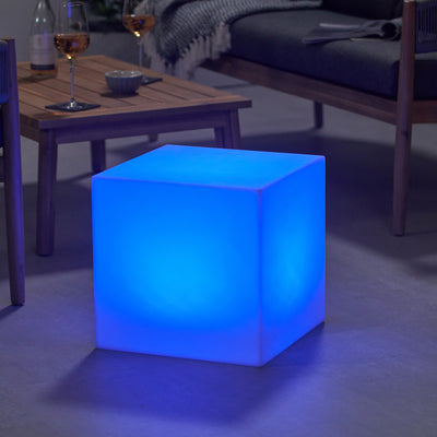 Titan Large Outdoor Cube Light