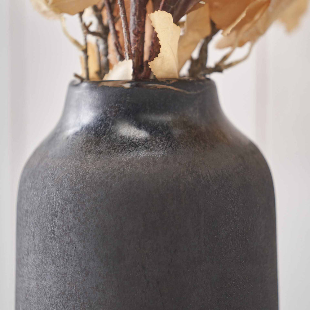Ash Black and White Glass Vase