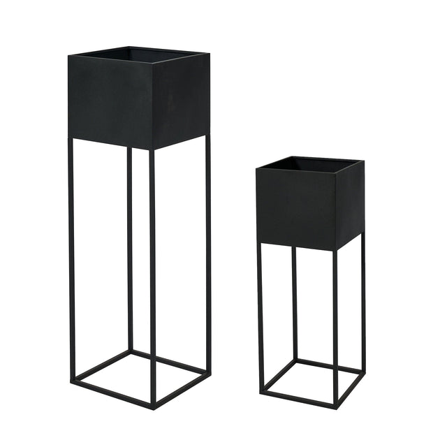 Ruma Graphite Metal Set of 2 Planters | Home Accents | Rūma