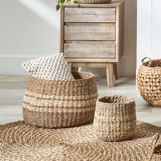 Ruma Woven 2-Tone S/3 Natural Seagrass and Palm Leaf Round Baskets | Home Accents | Rūma