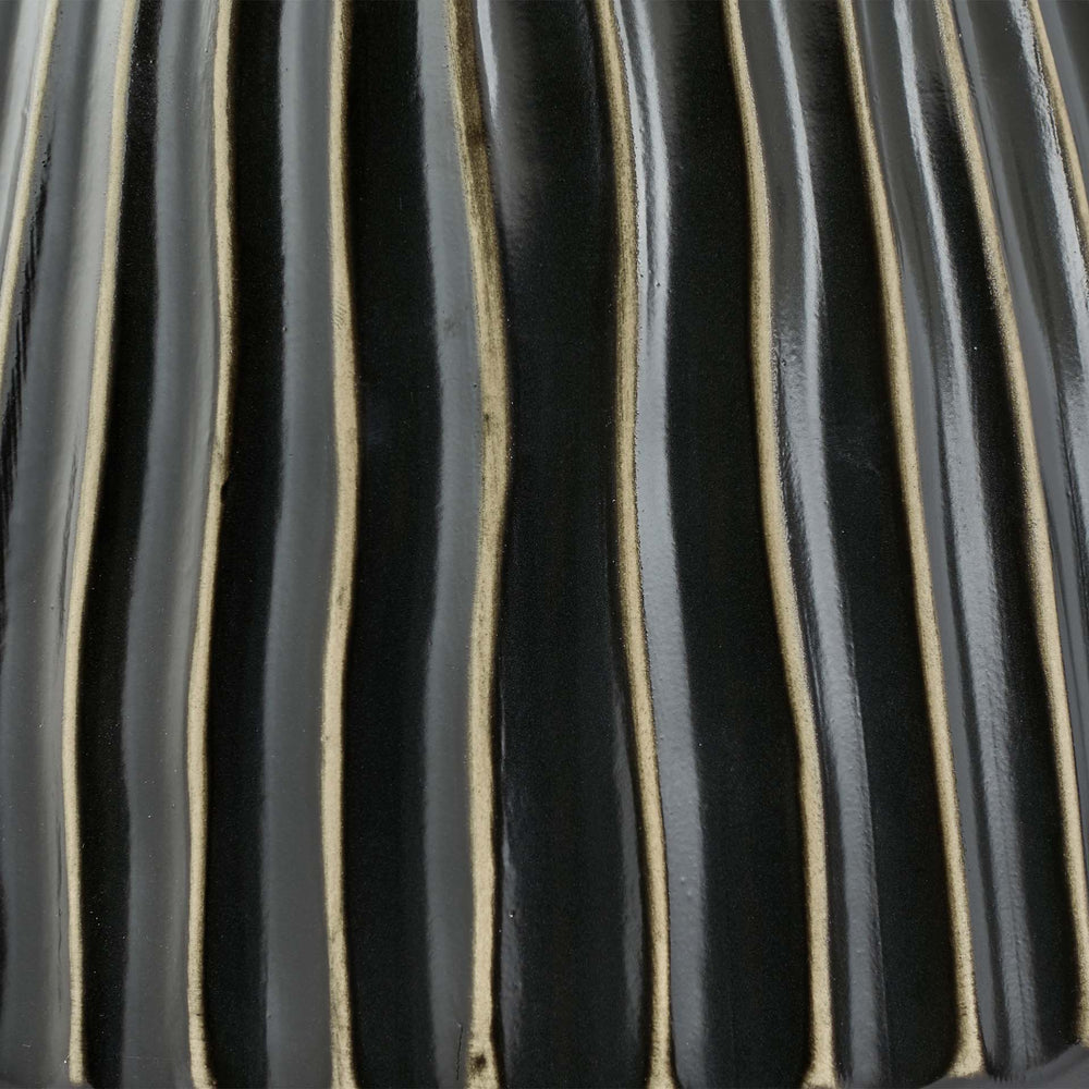 Ruma Grey Textured Ceramic Table Lamp | Lighting | Rūma