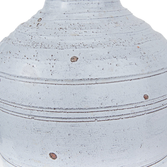 Ruma White Textured Groove Design Stoneware Table Lamp | Lighting | Rūma